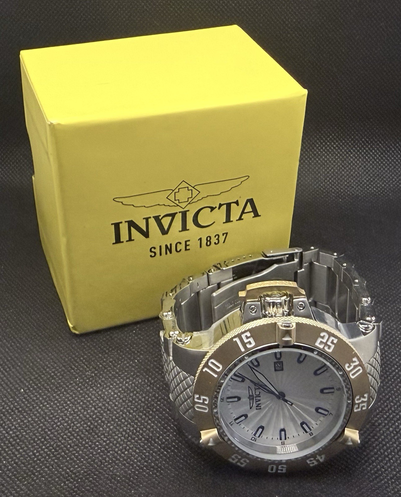 Invicta Sub Aqua Noma III Men’s watch