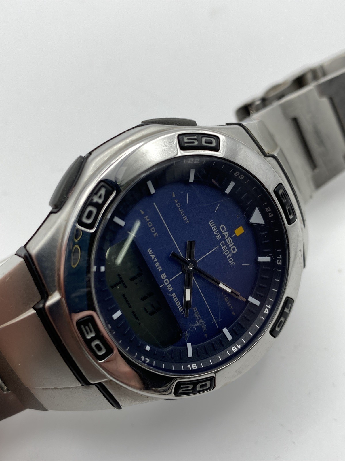 Casio Wave Ceptor Atomic time WVA-105H Mens Watch New Battery 7.5”