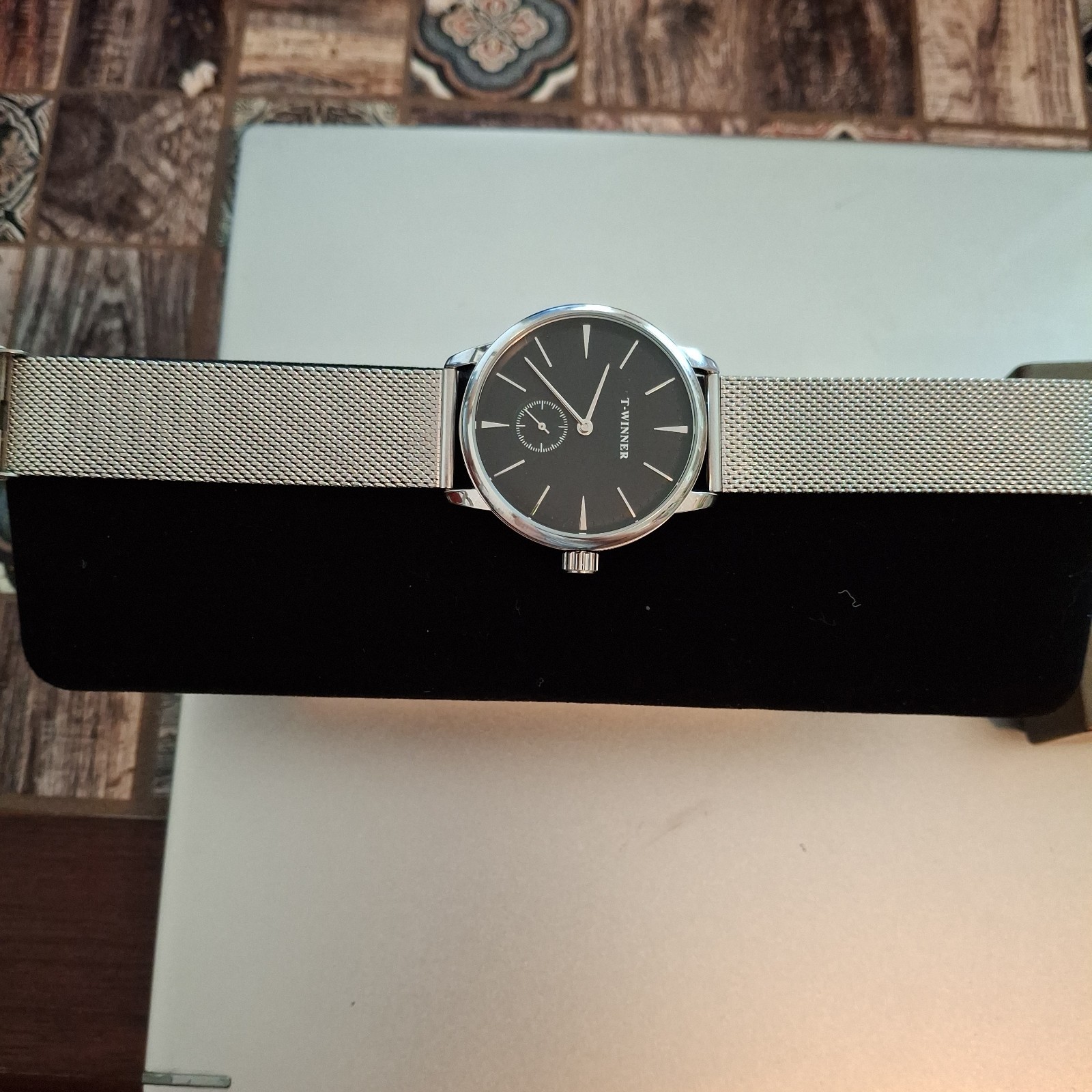 NIB Forsining T-Winner Silvertone Mens Watch.Hand Wind Mechanical ,Mesh Band.