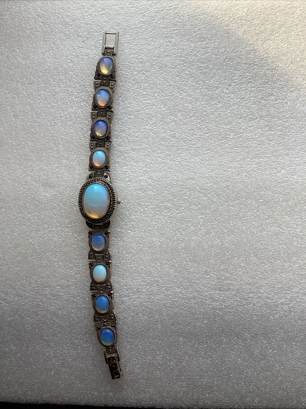 Strada – Woman’s Turquoise Color Watch – Needs Battery