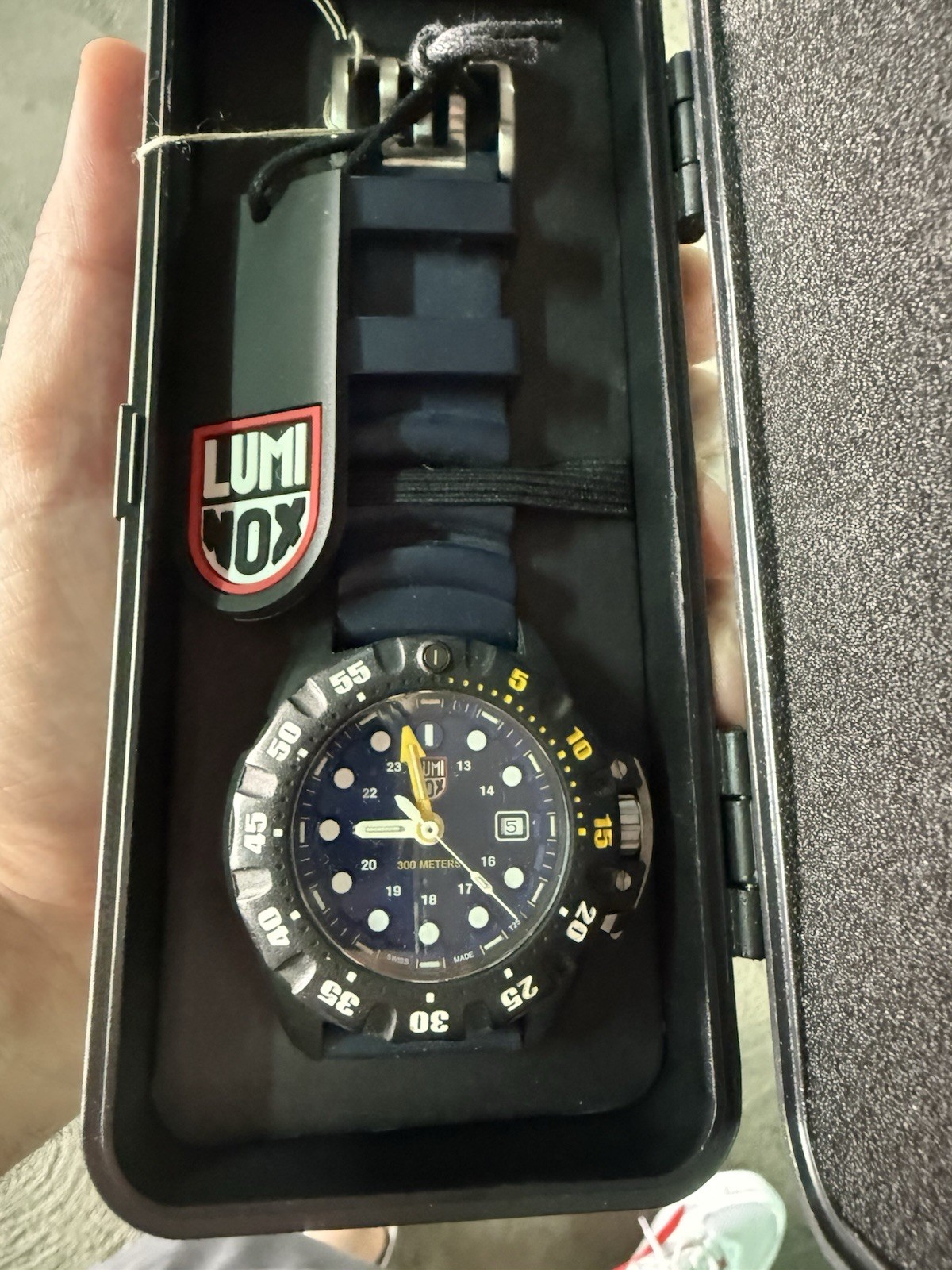 Luminox Scott Cassell Deep Dive Blue Men’s Watch – XS.1553 With Box Tag Beauty