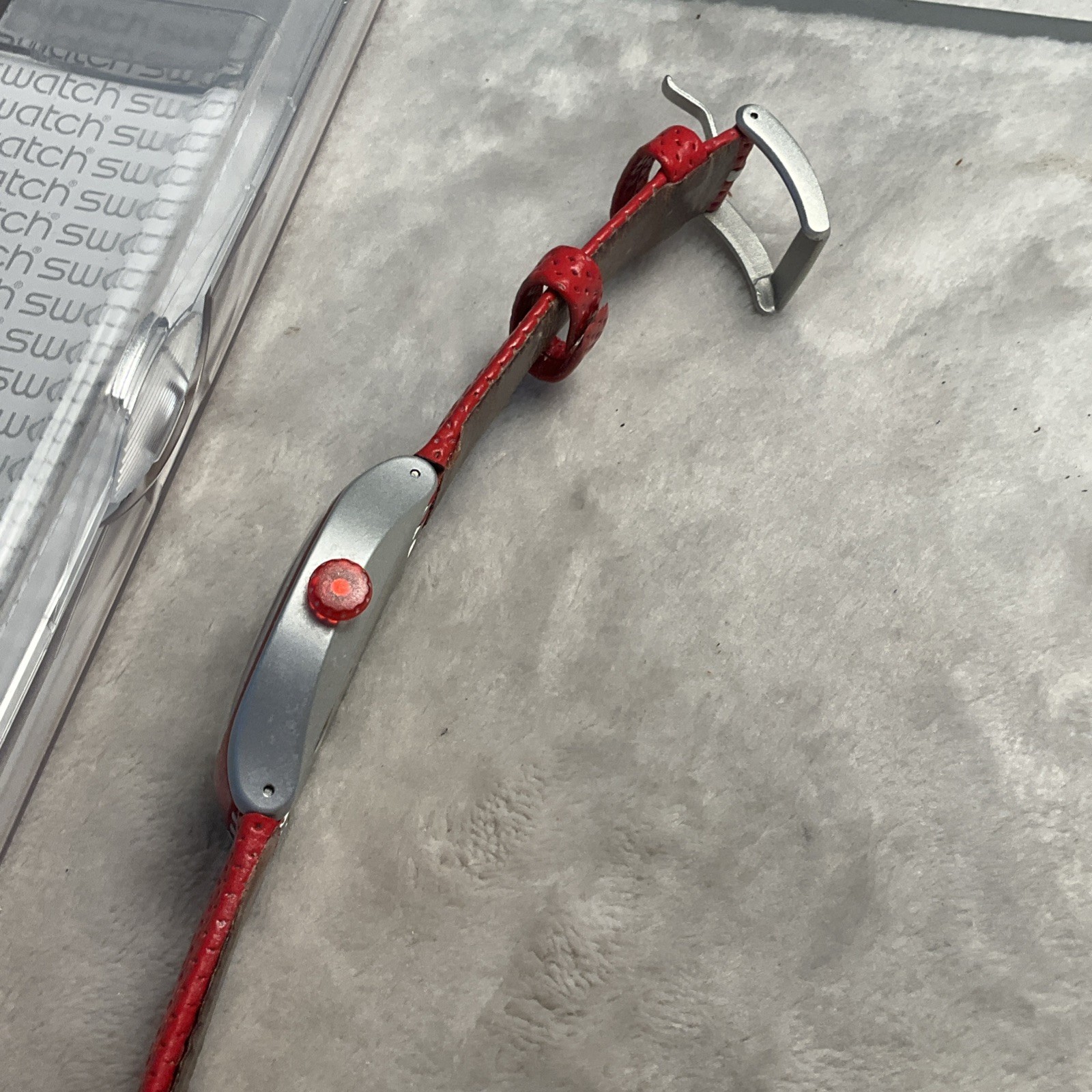 New Swatch Irony GO JUMP X-lite Aluminum Red Leather Men’s Watch YES4001 Works!