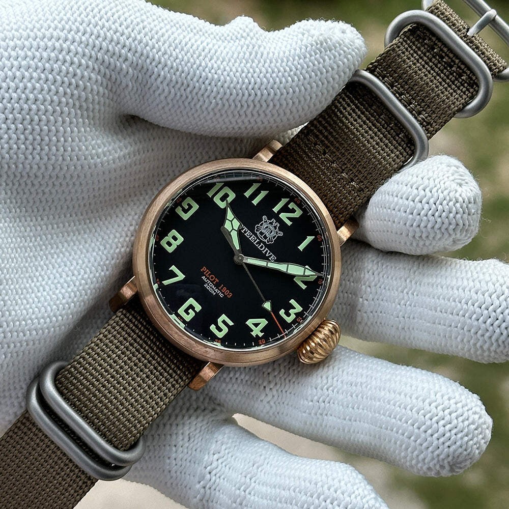 STEELDIVE SD1903S — C3 Green 46.5MM Bronze Case 200M NH35 Men’s Dive Watch