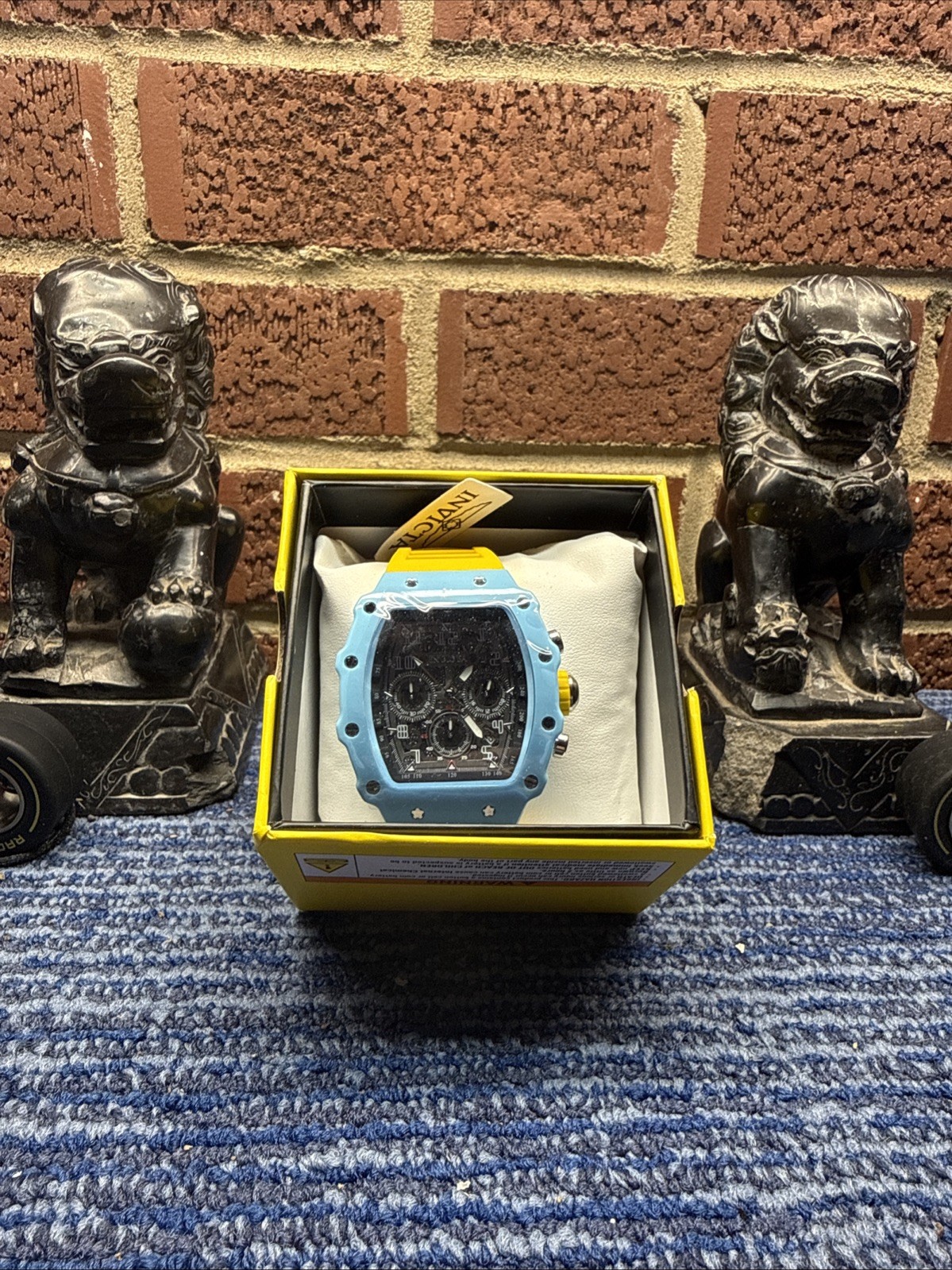 Invicta sunshine state Chronograph Quartz Watch Blue Case Yellow Strap