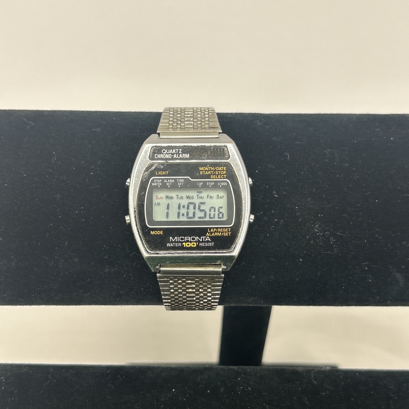 Vintage 80s Micronta Digital Quartz Chrono-Alarm Watch Radio Shack Water Resist