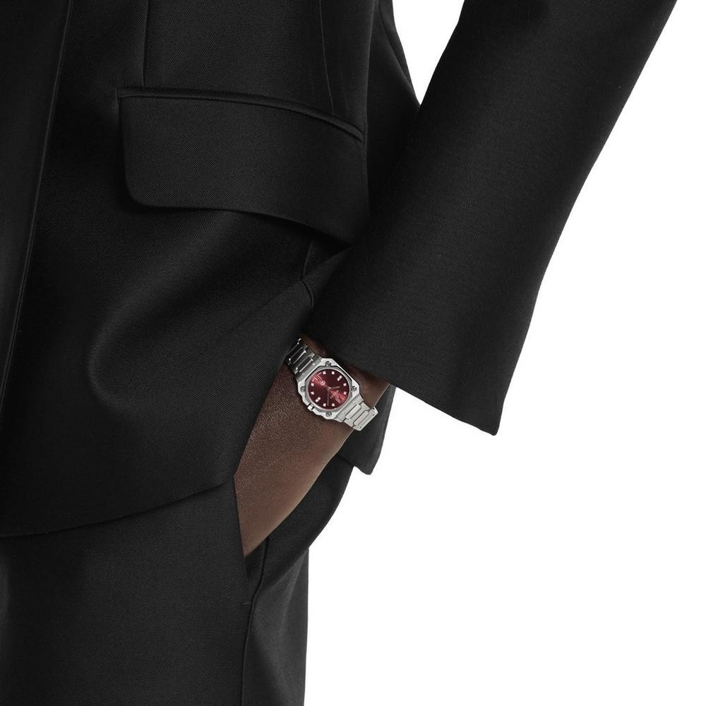 Gucci G-Flat 24mm Diamond Ladies Watch YA166508 Burgundy, 24mm Silver/Red Unisex