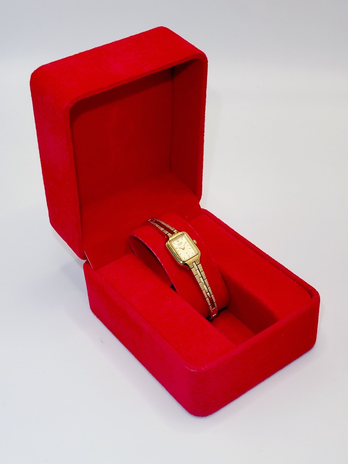 Rare [N. MINT] 1988 Citizen Quartz 13mm Ladies Watch Gold Tone 5421-821389
