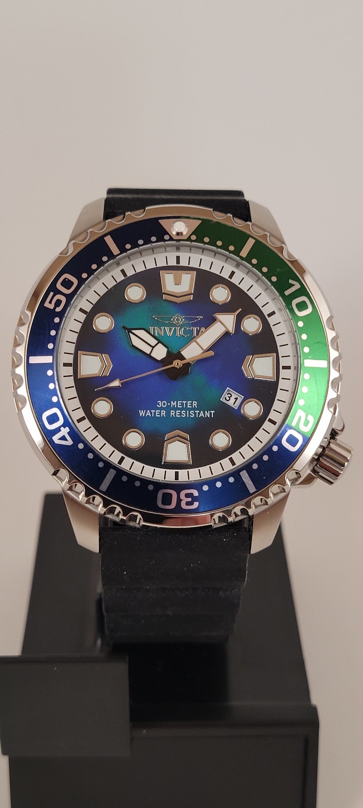 Invicta Mens Pro Diver Abyss 49545 Quartz Silicone Band Watch