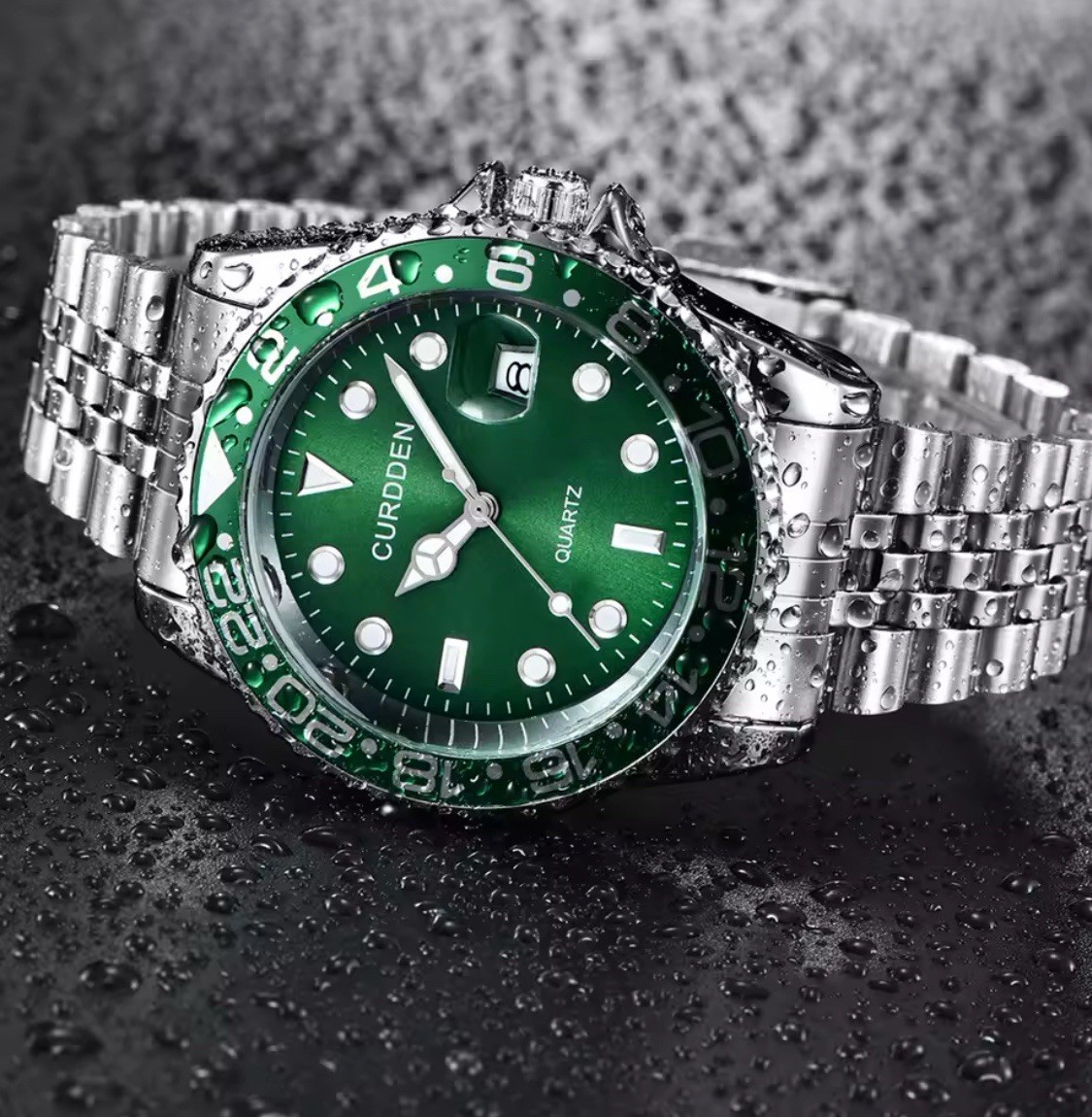 CURDDEN Men’s Quartz Watch Green Sunburst Dial Stainless Steel Water-Resistant