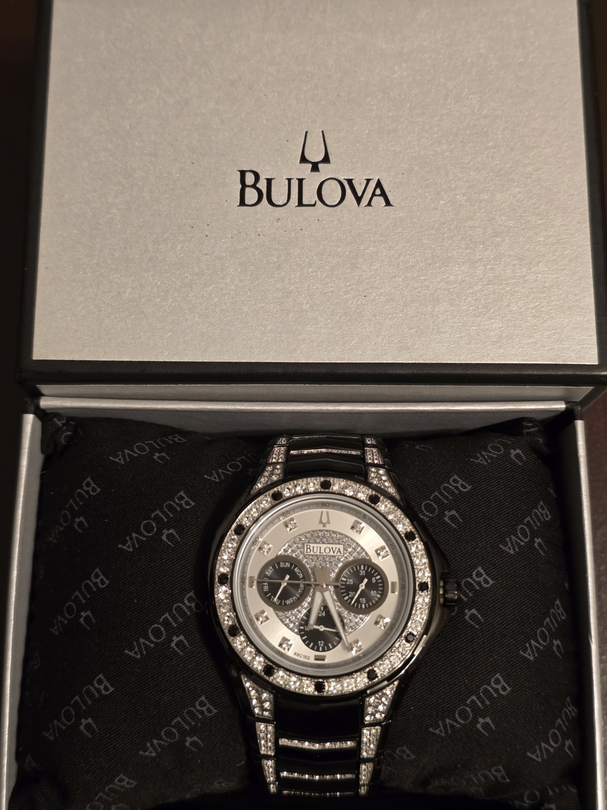 Bulova Crystal Multi – Fuction Stainless Steel Men’s Watch [Code 98C102]