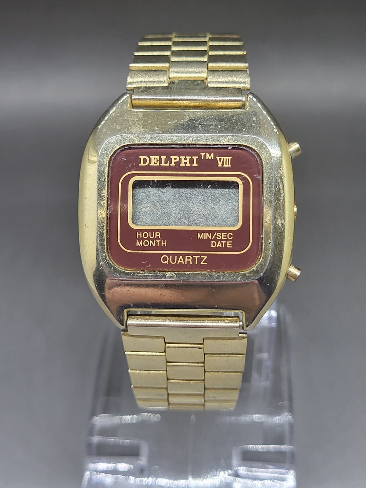 VTG Delphi VIII Gold Tone LCD Quartz Digital Man’s Wristwatch