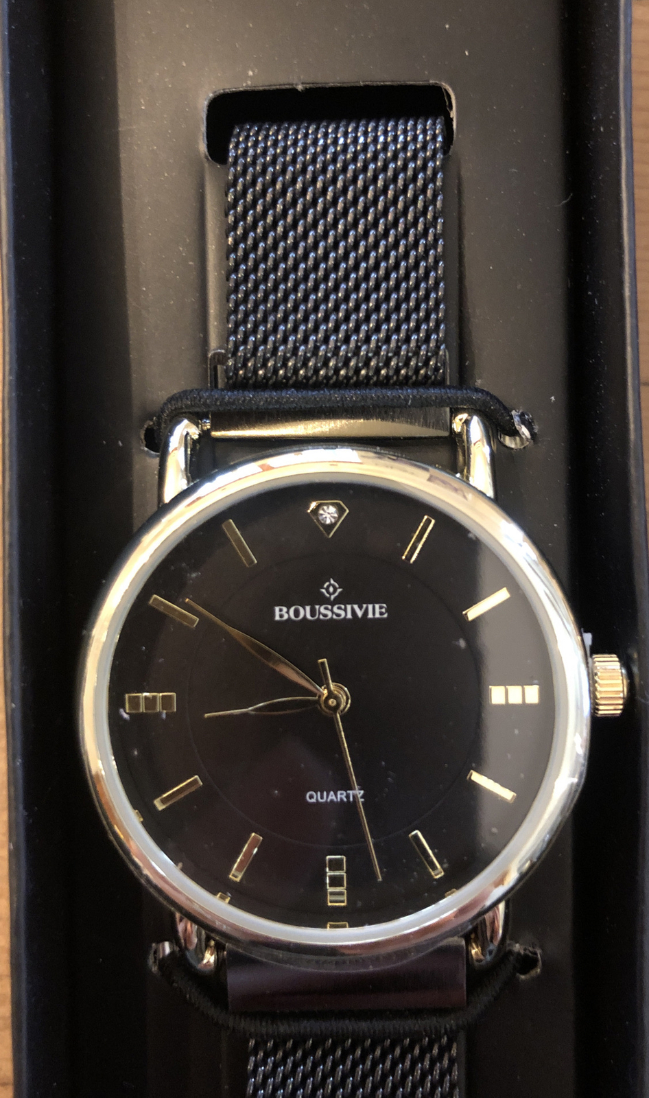 Boussive Magnetic Strap Black Watch Black Face Gold Trim Quartz New In Gift Box