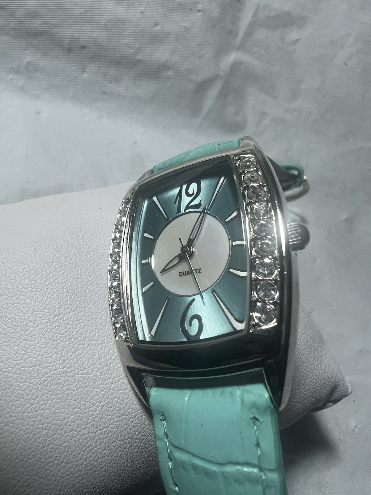 Quartz Dress watch ladies cubic zirconia, sky blue, 31 x 35 mm case,very Clean
