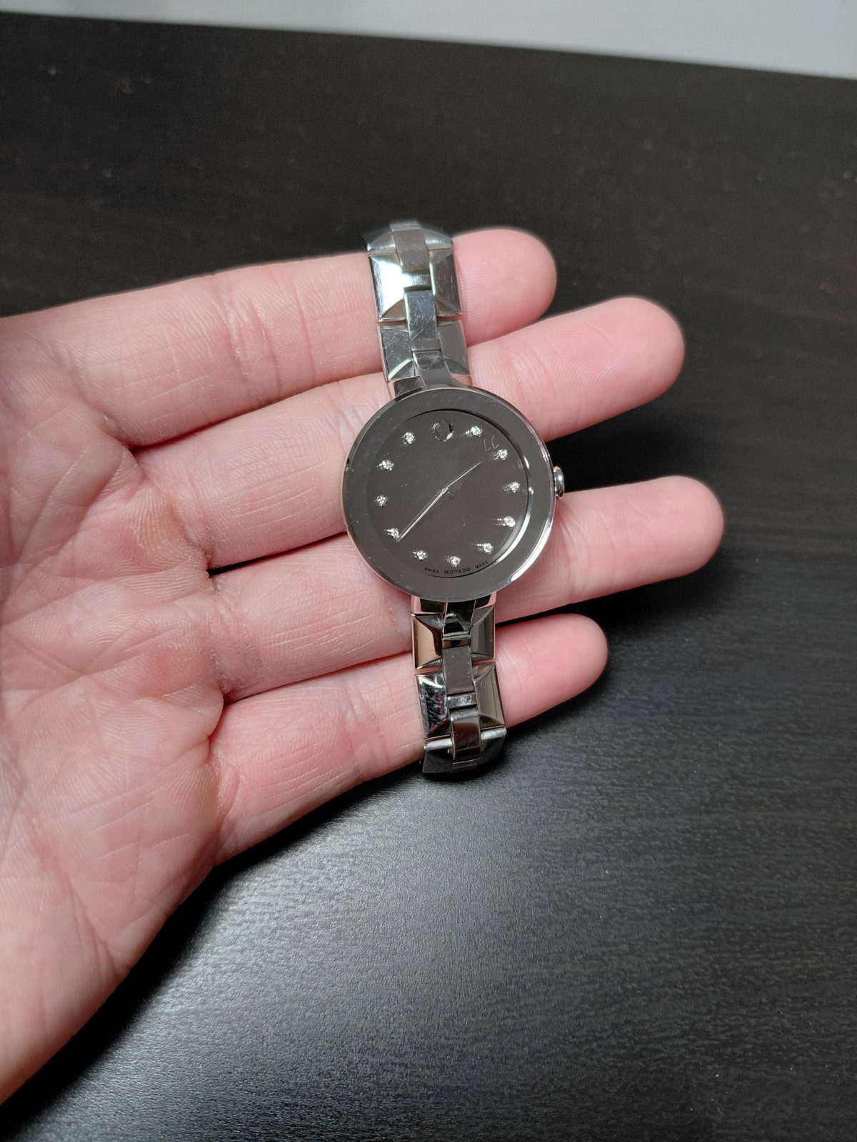MOVADO 0606814 Diamond Sapphire Silver Mirror Dial Stainless Steel Ladies Watch