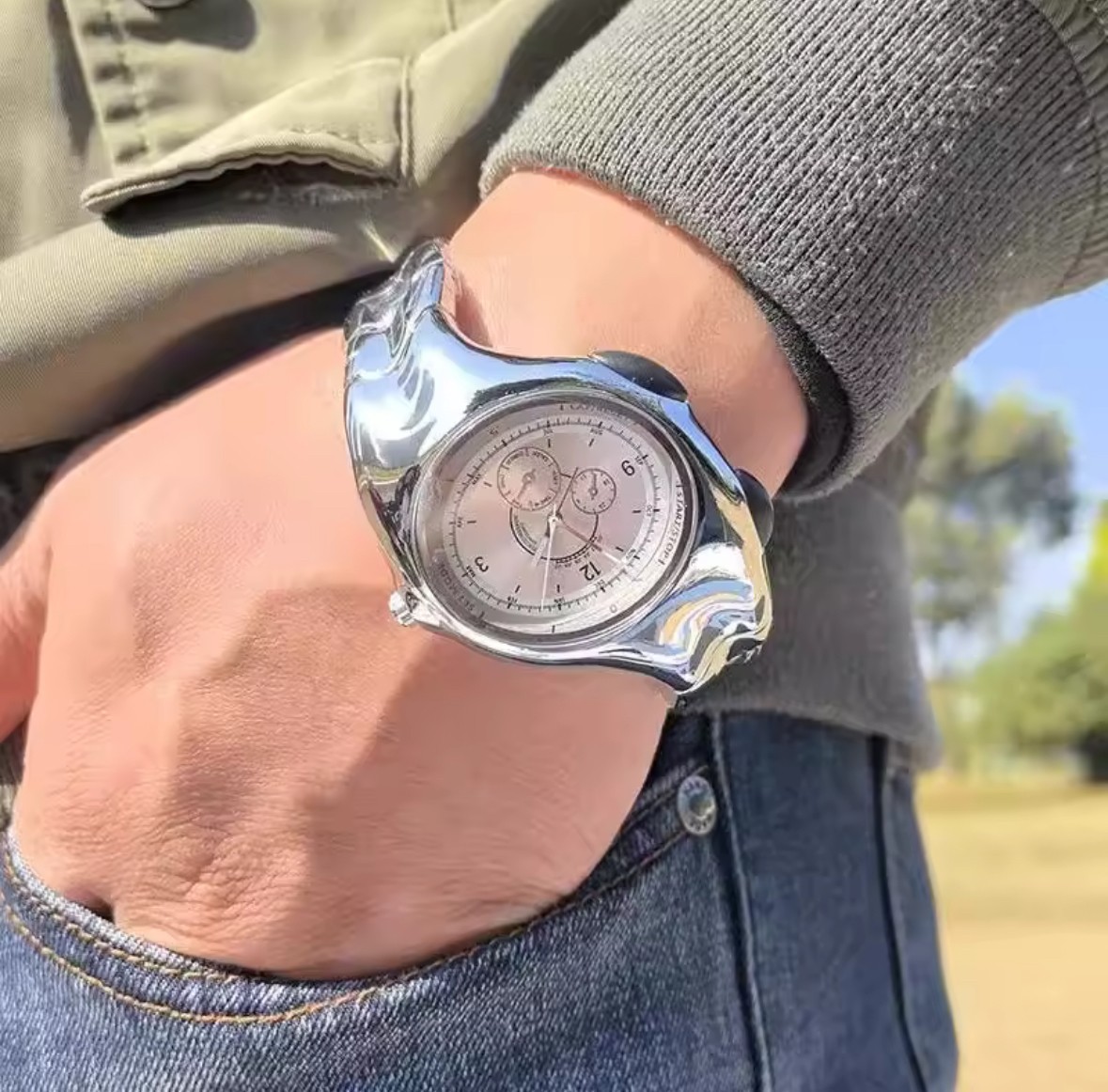 Men’s Y2K Watch Metal Silver Chrome Quartz Wristwatch
