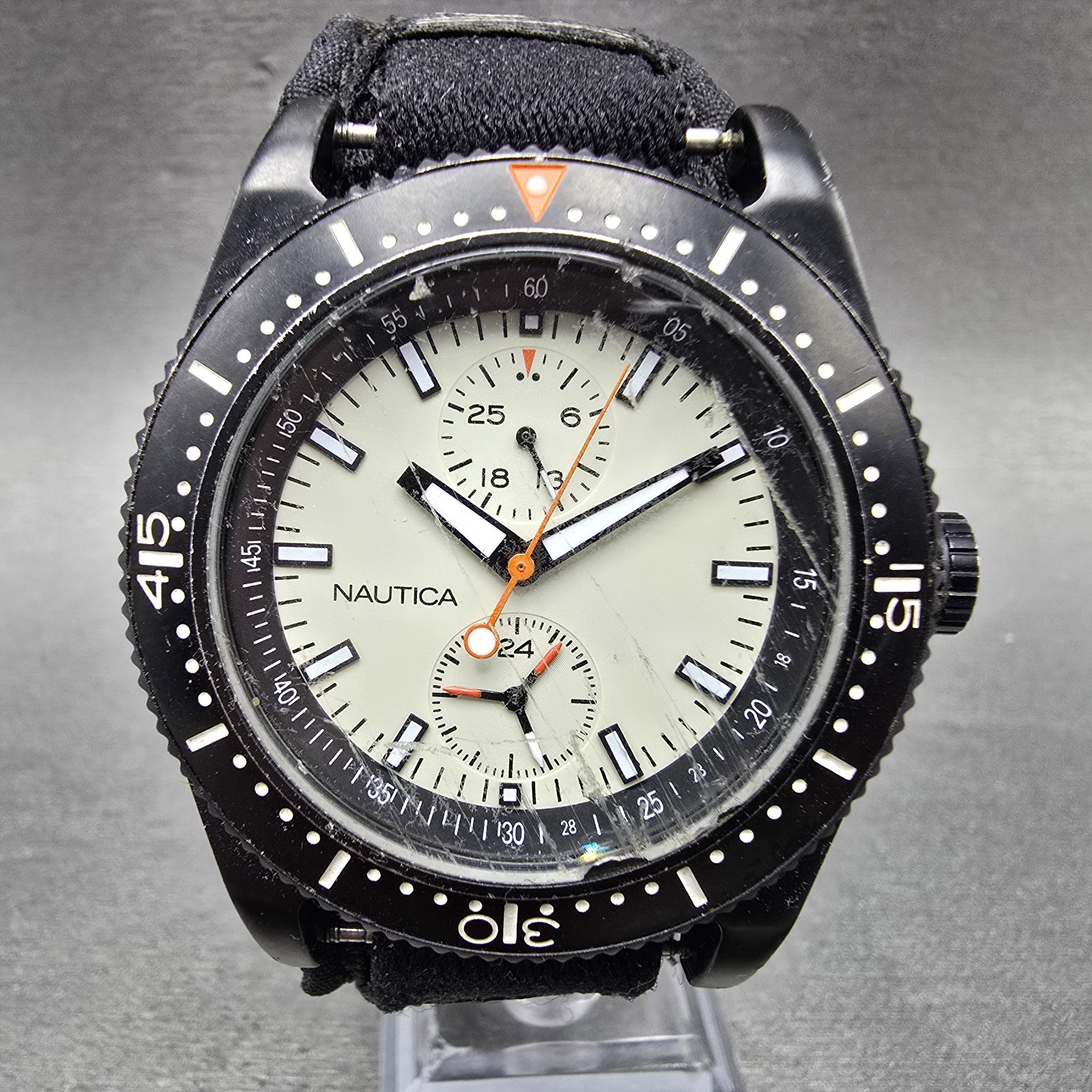 Nautica Dive Watch Men 43mm Gray Dial Black Tone Date Round N11033 New Battery