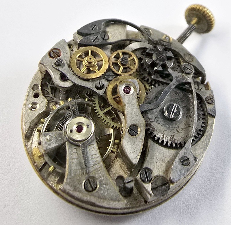 1920s/30s – NICE SINGLE BUTTON CHRONOGRAPH MOVEMENT – ANONYMOUS – BALANCE OK