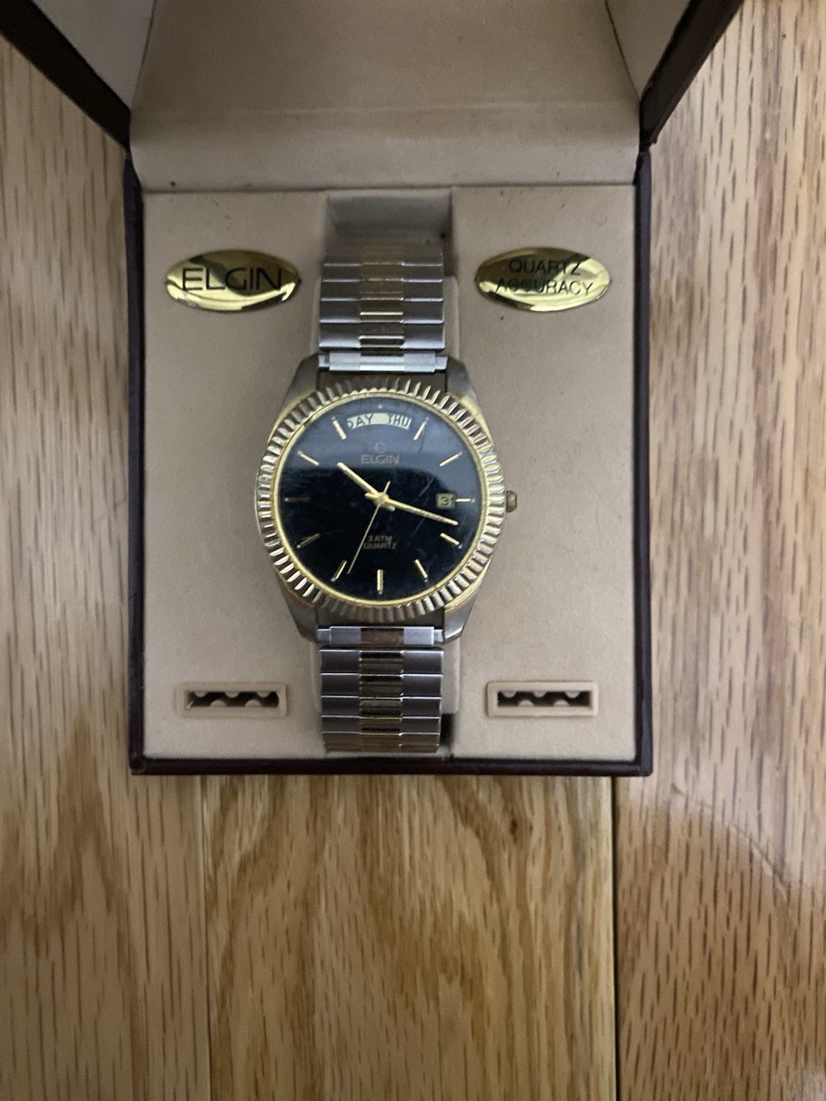Elgin Men’s Quartz Day/Date Wristwatch Two-Tone 36mm With Box untested
