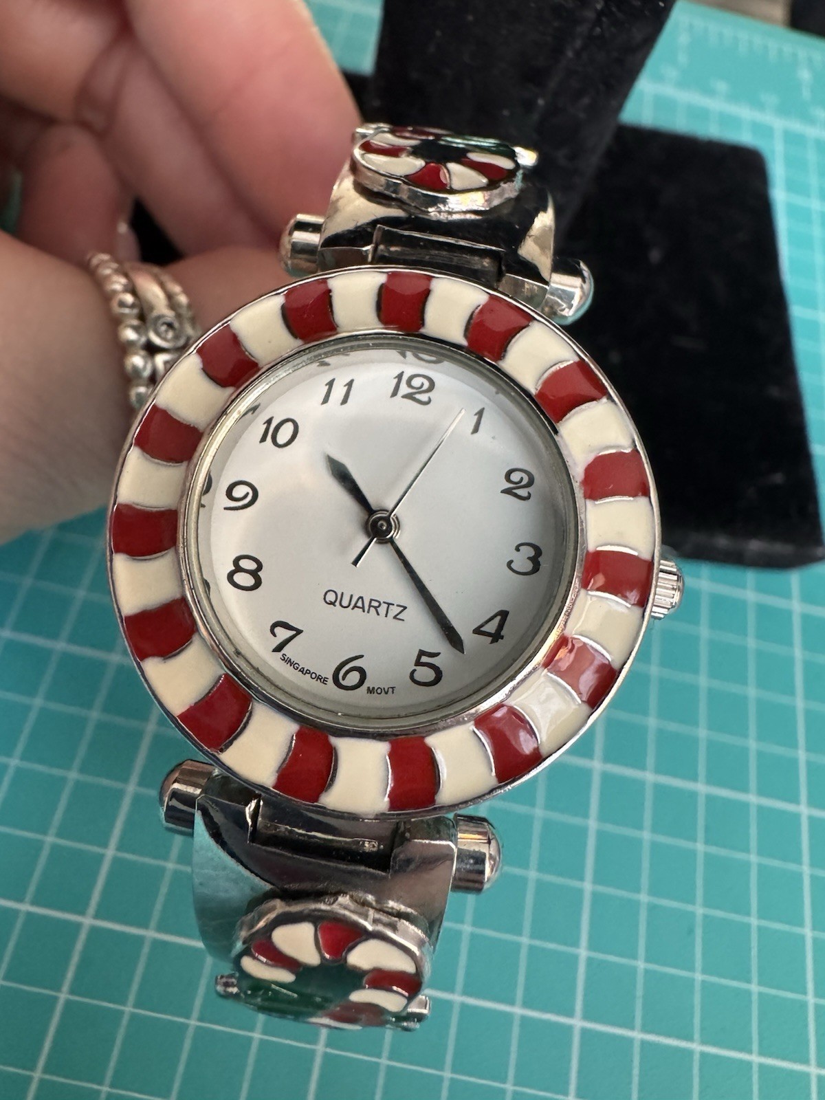 Quartz Christmas Candy Canes Silver Tone Cuff Analog Watch