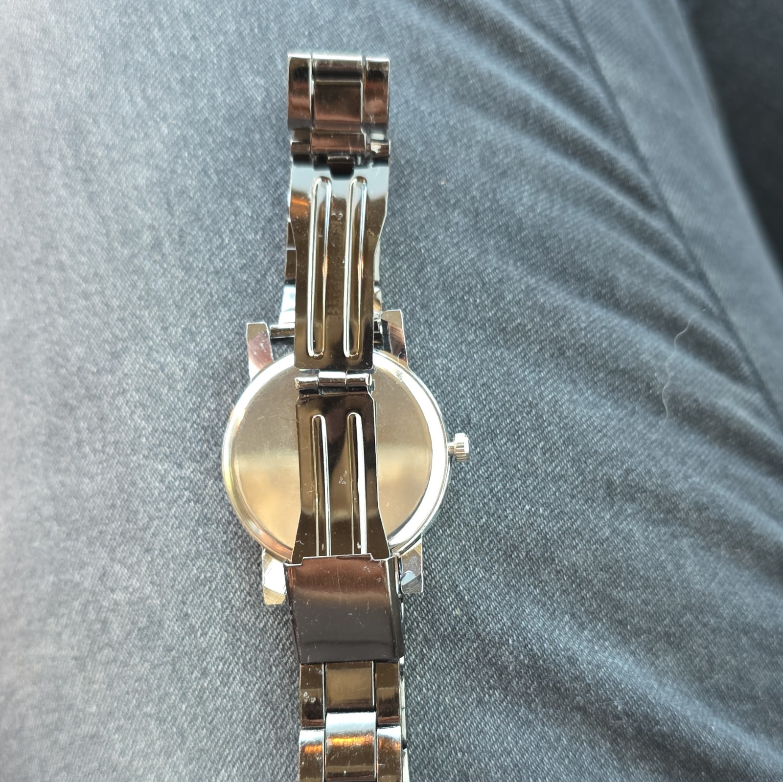 Quartz Analog Casual Watch Black/Gold Geometric Dial Silver Metal Bracelet