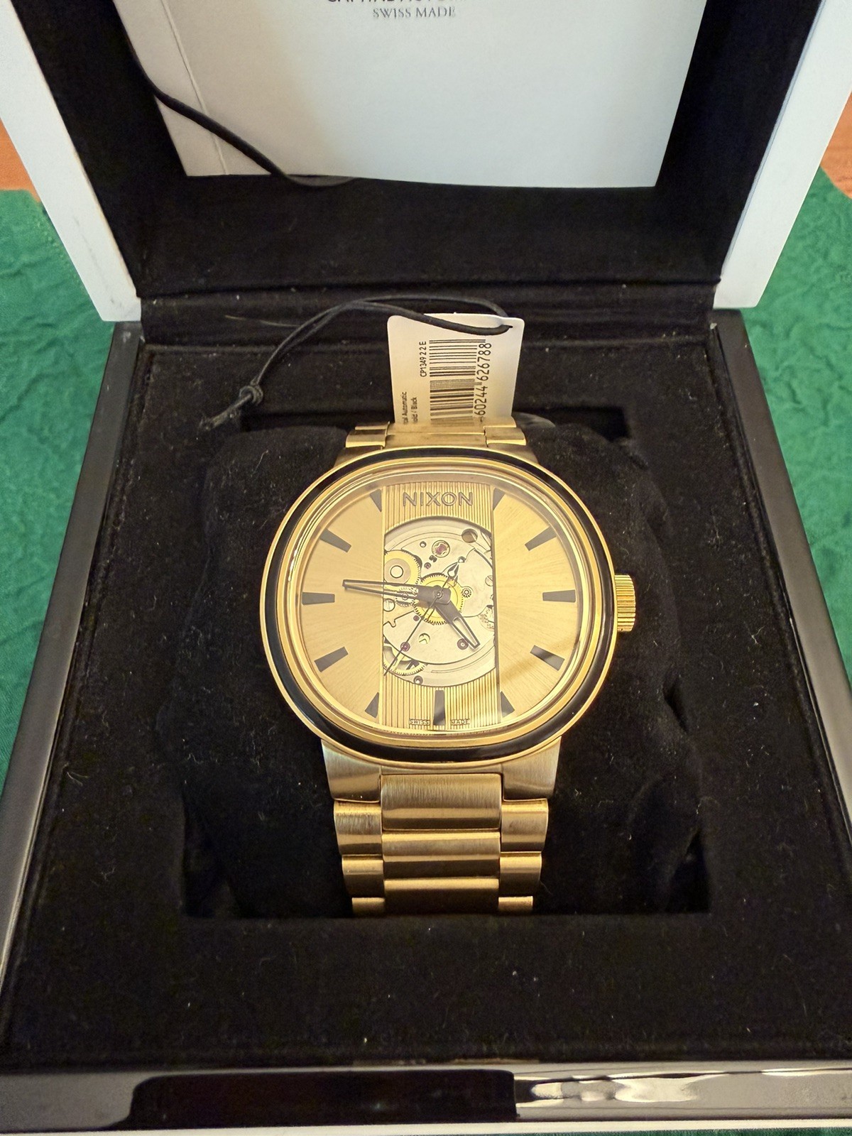 Nixon – The Capital Automatic Watch – Gold – Excellent Condition – Rare