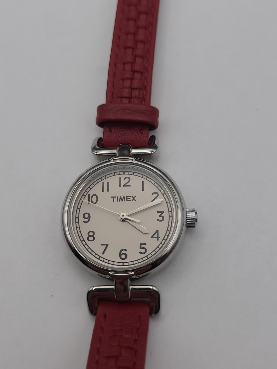 Timex Ladies Red Band Wristwatch T2N661 New Battery Working