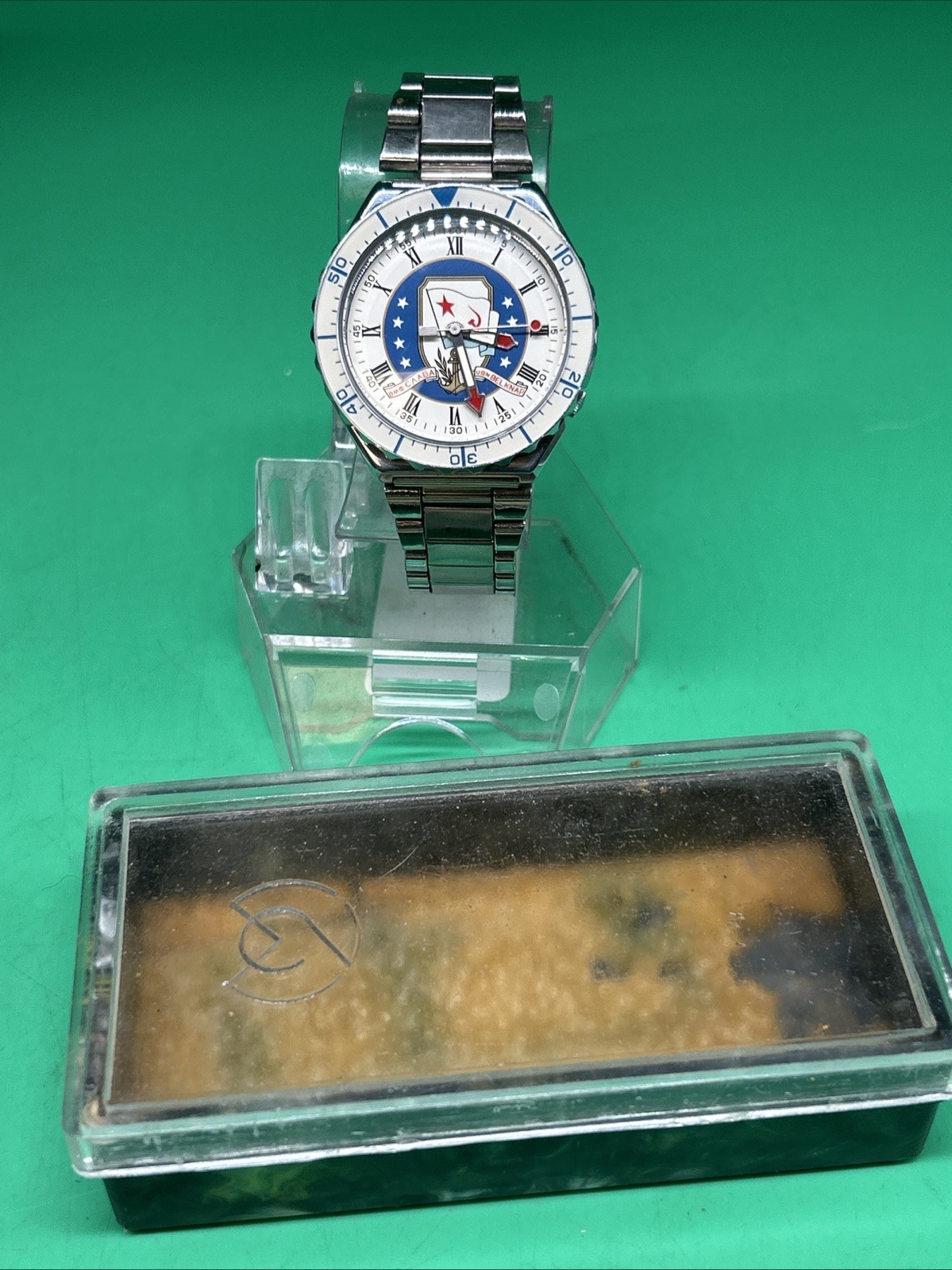 Vintage Soviet SLAVA wirstwatch “USN BELKNAP” DiaL Quartz US SELLER 3056a