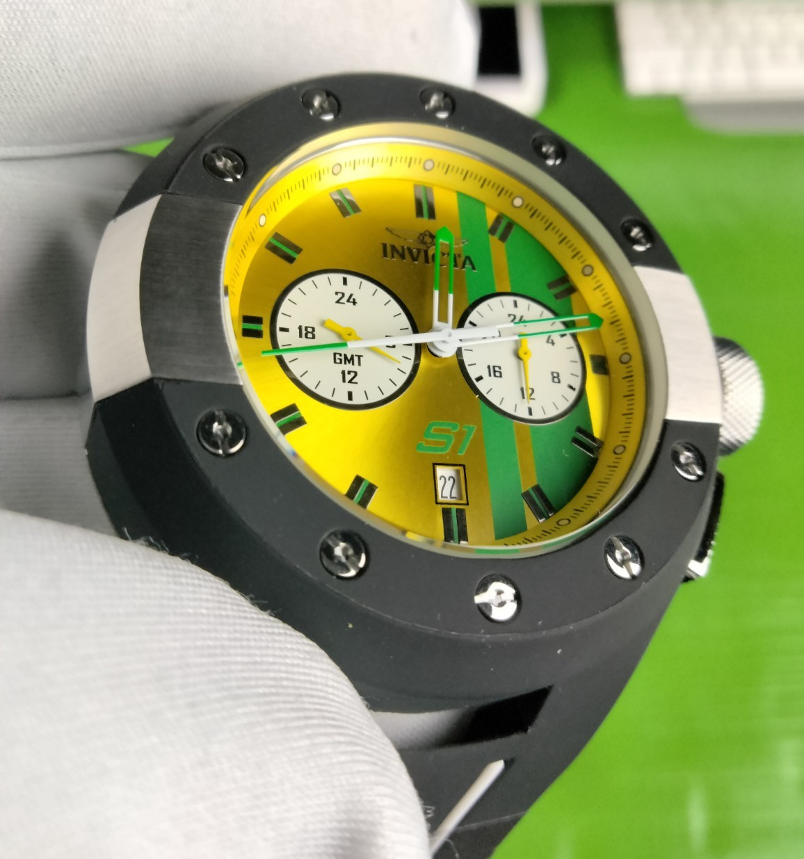 Invicta S1 Rally 44359 52mm Green Dial Black White Strap Watch