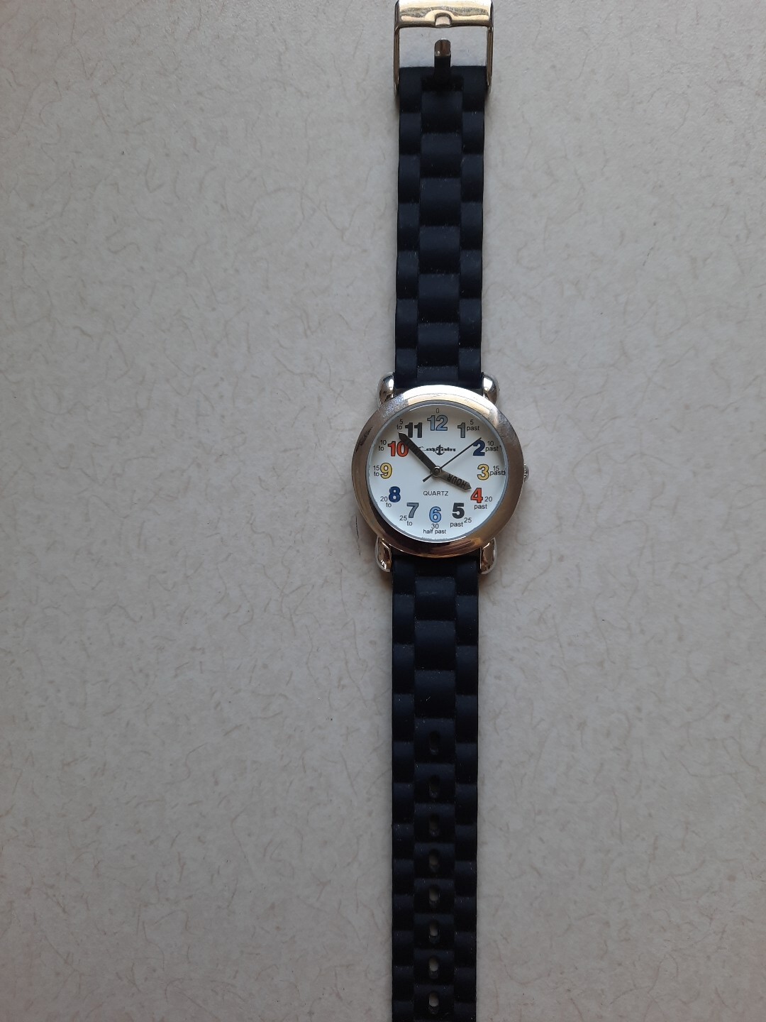 Collezio Captain Quartz Watch (8089054) black Silicone Band- New Battery!