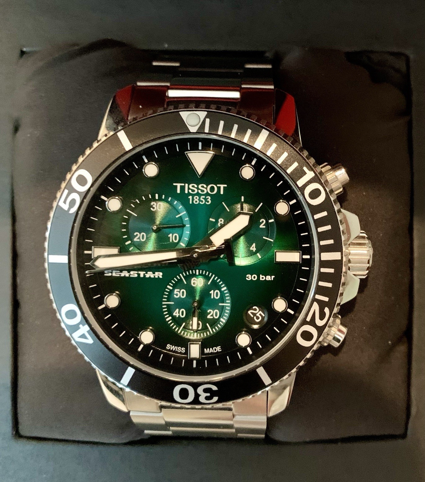 Tissot Seastar Chronograph Green Dial 300m Black Bezel Steel Bracelet w/Box