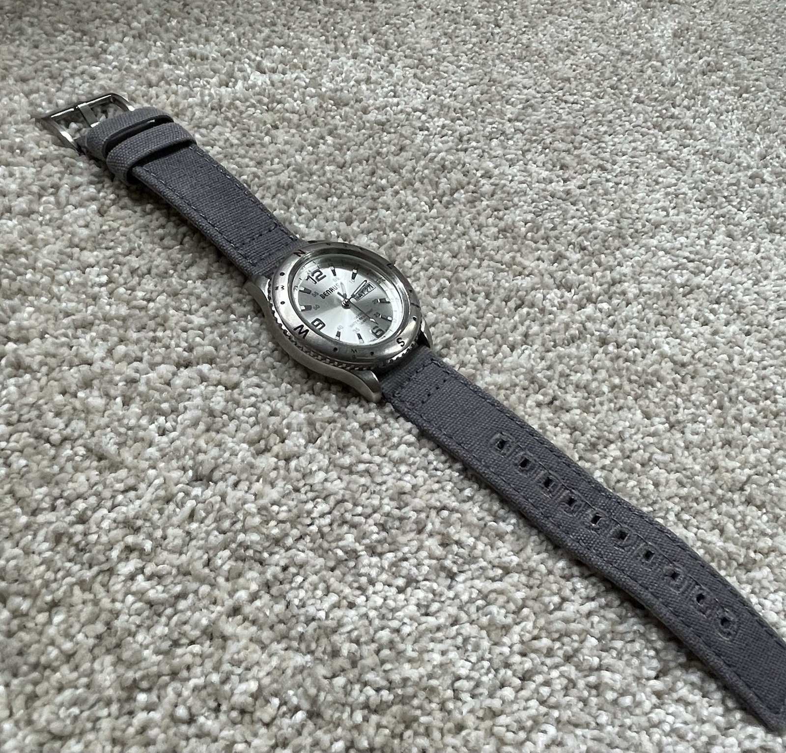 Benrus Men’s Quartz Compass Bezel Watch Silver Dial Day/Date Gray Strap 100ft