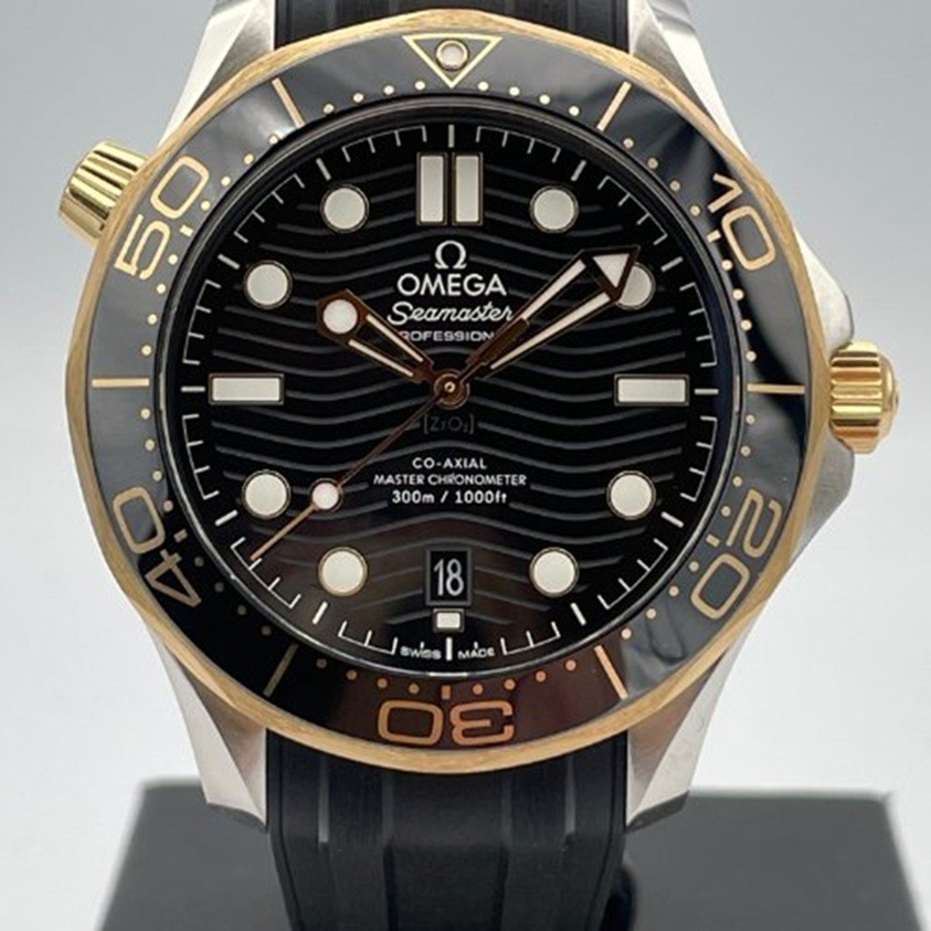 Omega Seamaster Diver 300M Steel Yellow Gold Black – 210.22.42.20.01.001