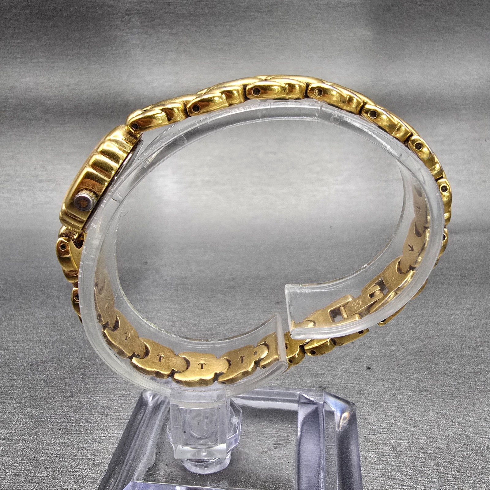 Bulova Watch Women 16mm Gold Dial Gold Tone Oval Diamond Accent New Battery VTG