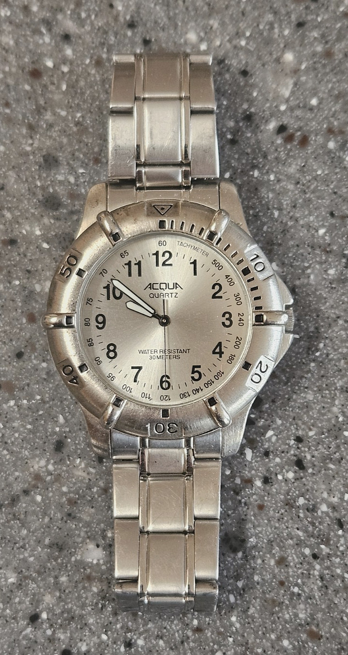 Acqua by Timex Quartz Watch Men 30m Silver Fixed Bezel Analog New Battery