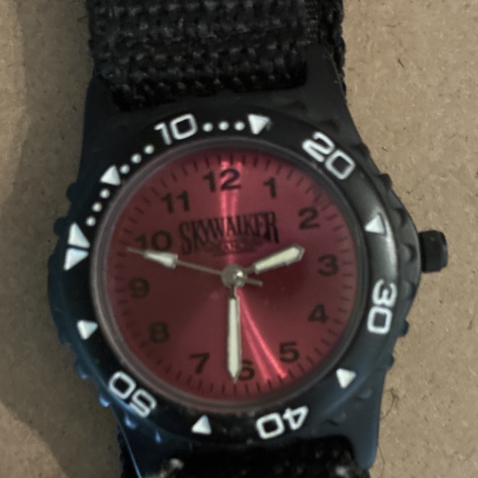 Skywalker Sport Quartz Analog Watch Red Dial Black Fabric Two-Piece Strap