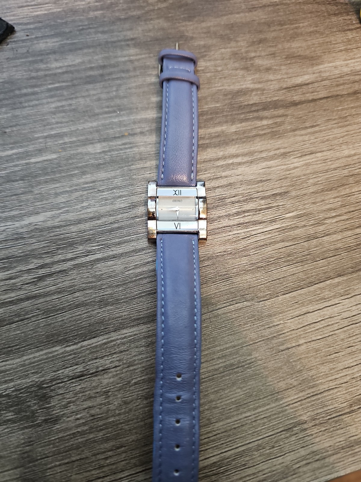 Seiko womens watch hardlex crystal Bar