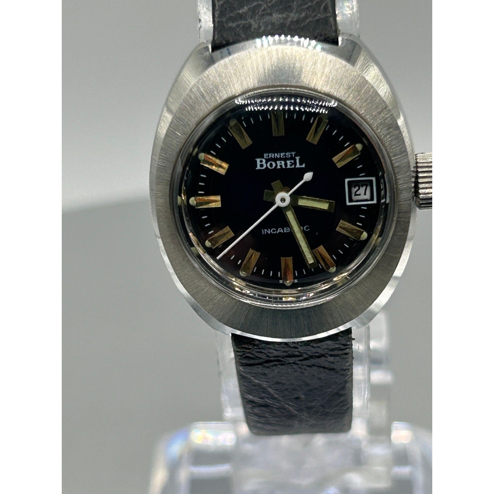 Vintage Ernest Borel Incabloc mech. Wind Unisex/ Ladies, 1960-70. New old stock