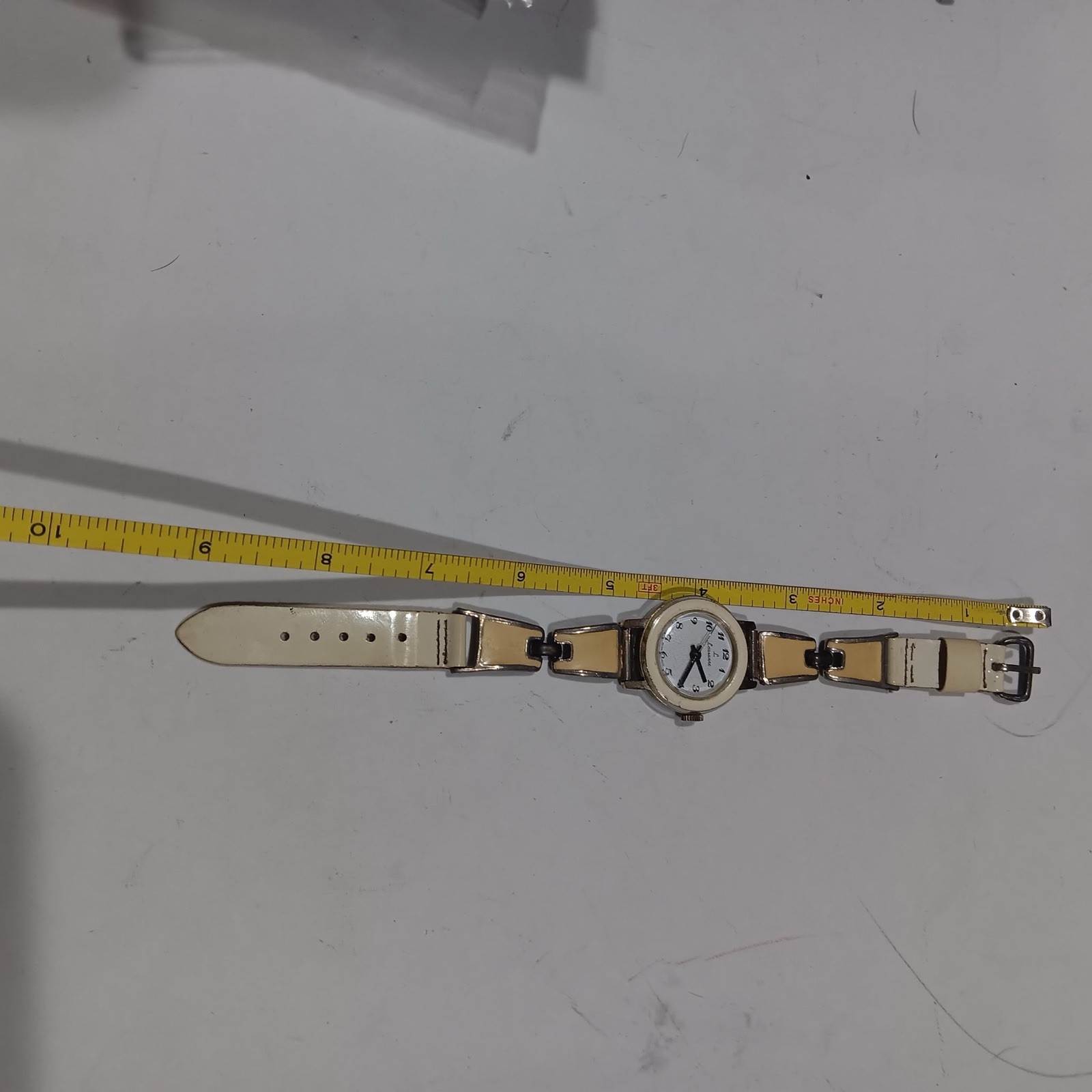 Lausanne Women’s Quartz Analog Dress Watch White Dial Gold Case White Strap