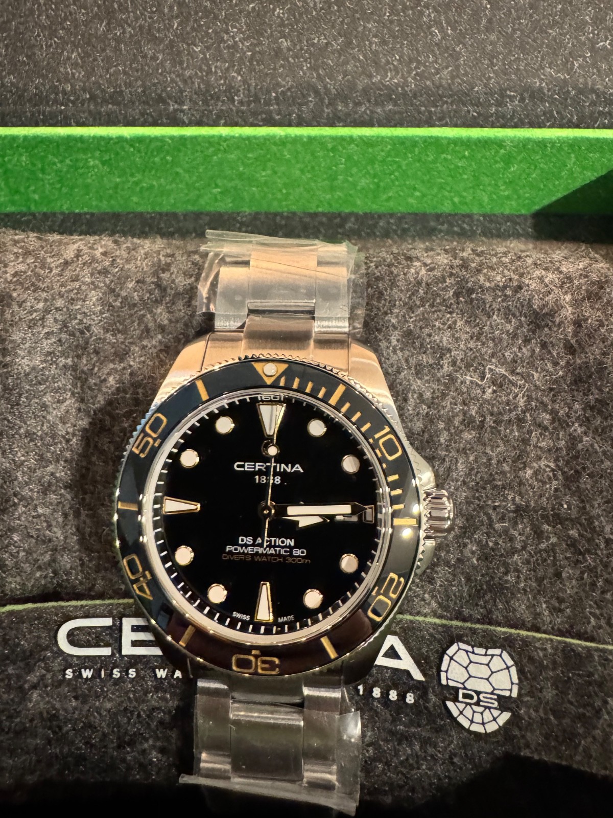 BRAND NEW Certina DS Action Diver “New DS Concept Shock Resistance” 40.5mm