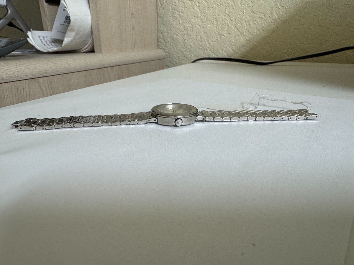NOS Vintage Versus By VERSACE AL2SBQ902-A099 1st generation watch 32mm
