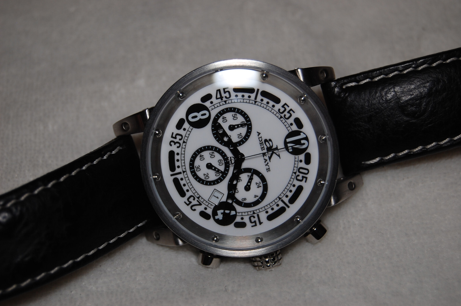 Adee Kaye SUG Rare V12 Throttle Mens Racing Chronograph Watch Model AK4022