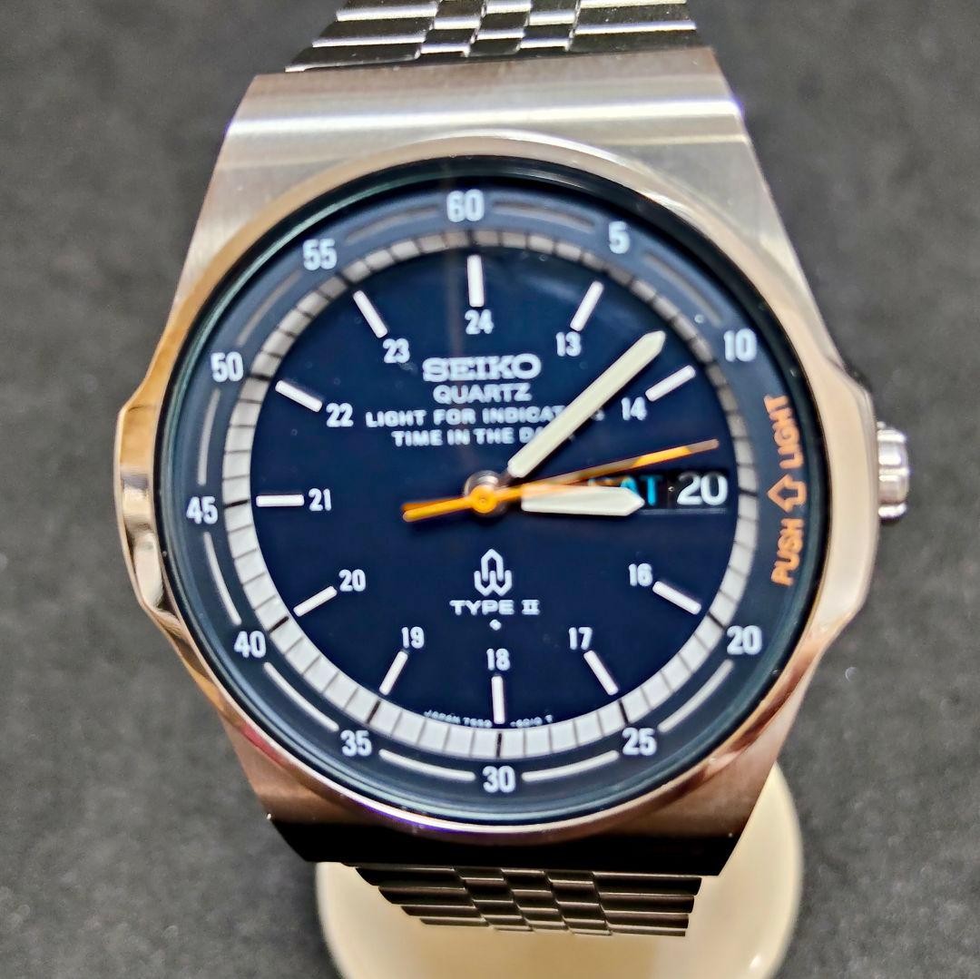 vintage SEIKO TYPE II light