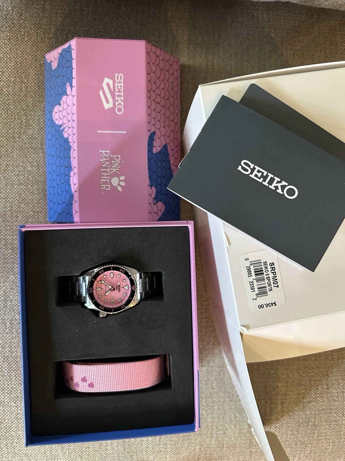 SEIKO SBSA321 PINK PANTHER LIMITED EDITION WATCH SRPM07 MADE IN JAPAN