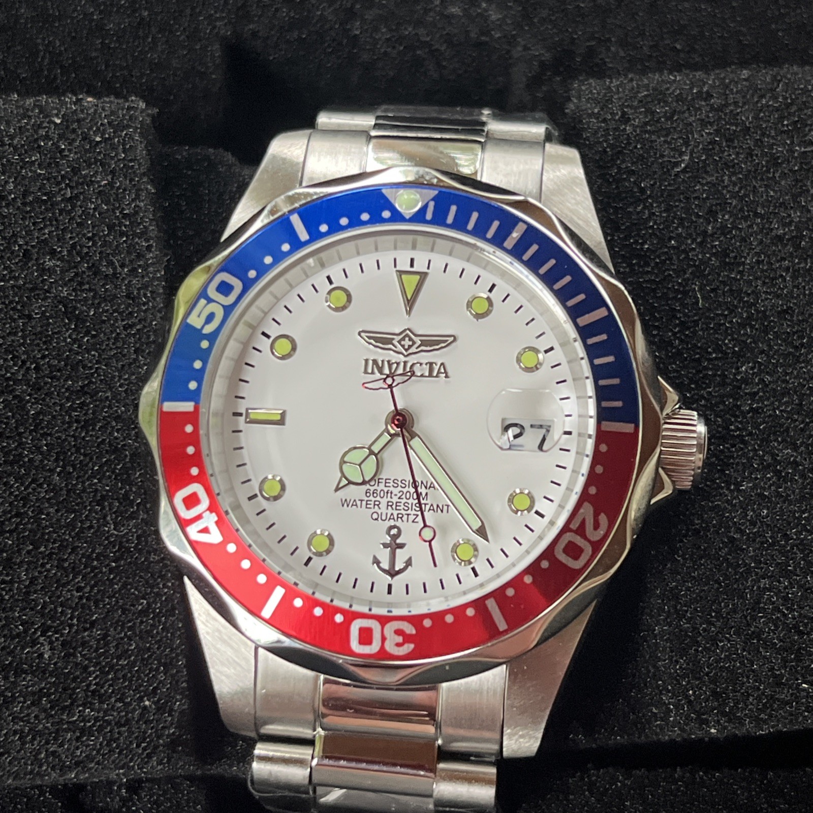 Invicta Diver White Dial Men’s Watch Red Blue Bezel Stainless Steel Band 47668