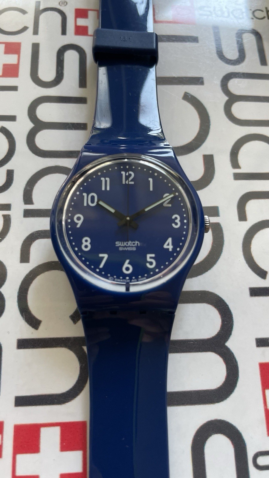 Swatch Up Wind GN230 2010 Standard Gents 34mm Band Still Flexible