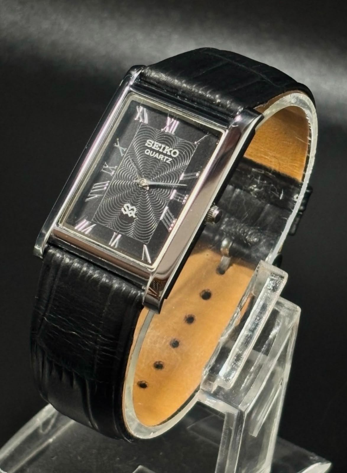 Vintage Seiko Slim Tank Quartz Men’s Wrist Watch With Free DDP Shipping