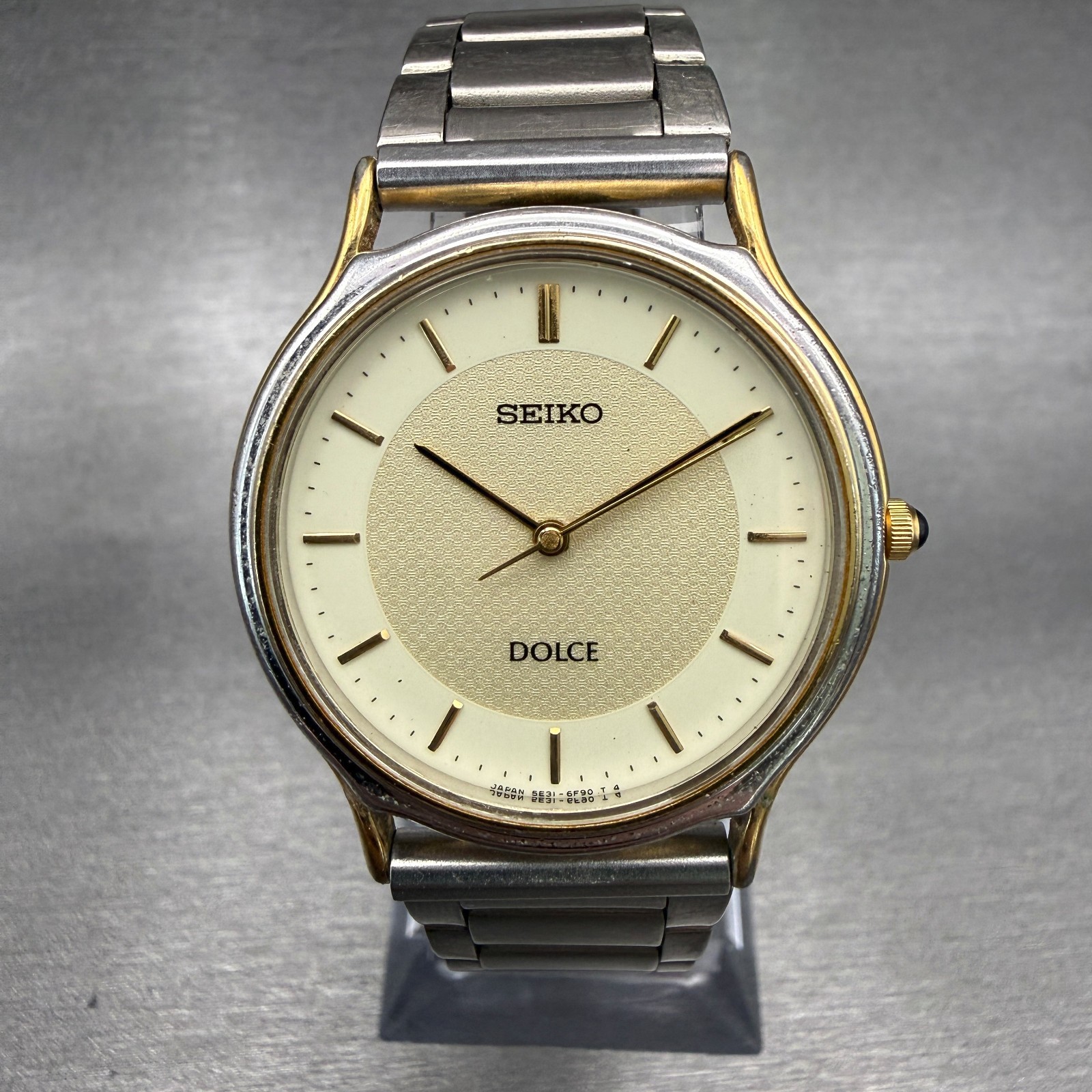 Seiko Dolce Watch Unisex 32mm Champange Dial Two Tone Round 5E31-6D60 New Batt
