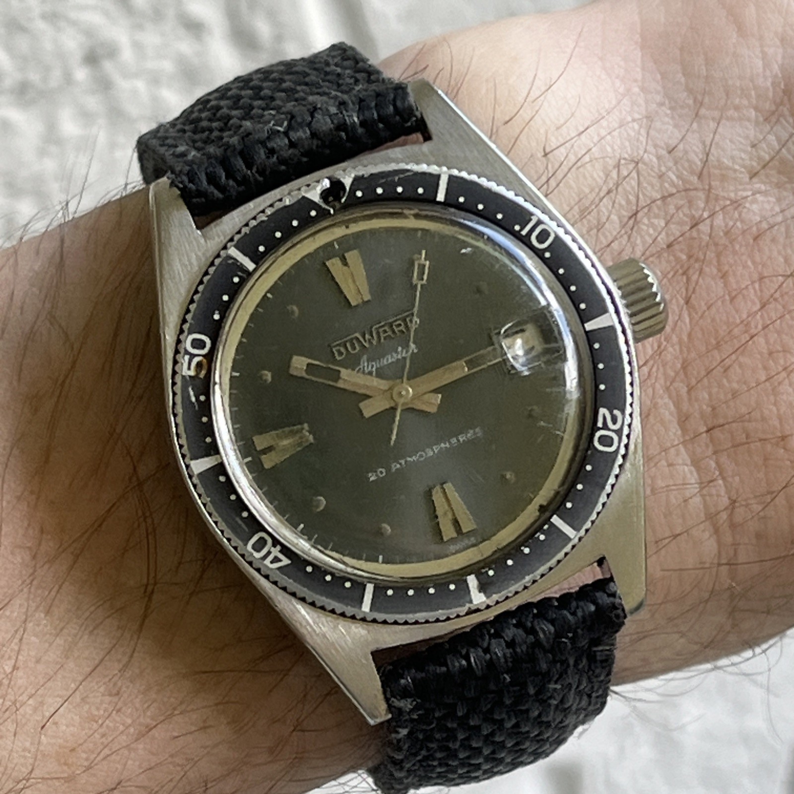DuWard Aquaastar Diver Super Compressor Date Ref. 1903 7-68 Vintage Skin Diver