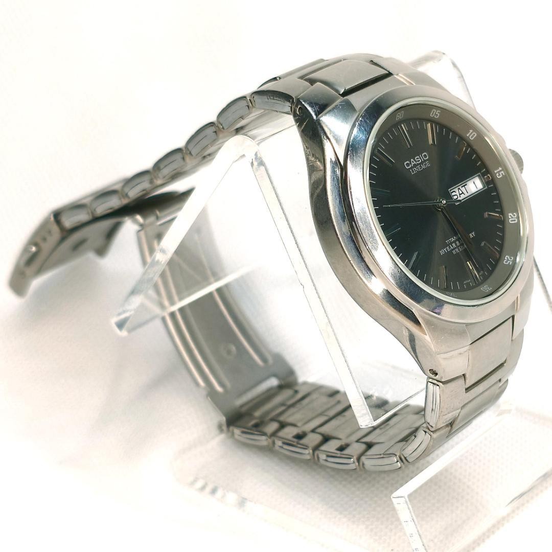 CASIO LINEAGE LIN-171J, working condition, titanium, day-date. From Japan