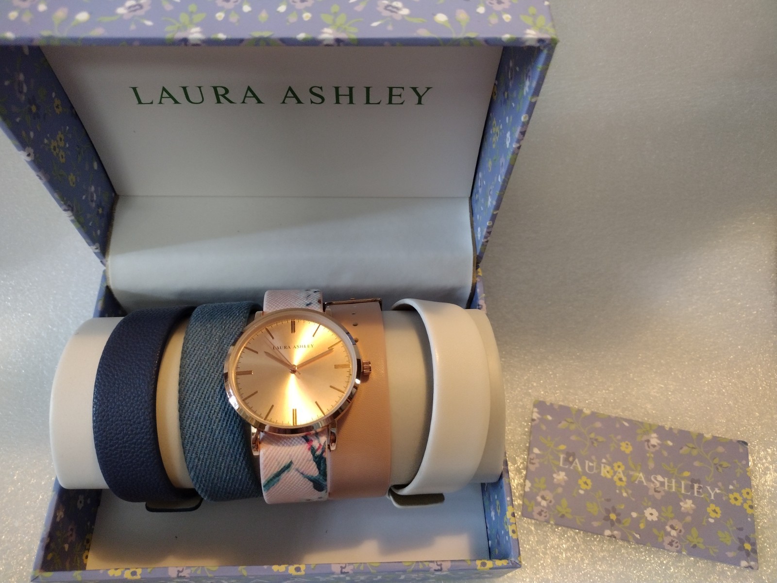 NEW Laura Ashley Women’s Watch Set with five changeable Bands Gold Dial & Hands
